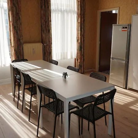 Plantin Apartament Antwerpia